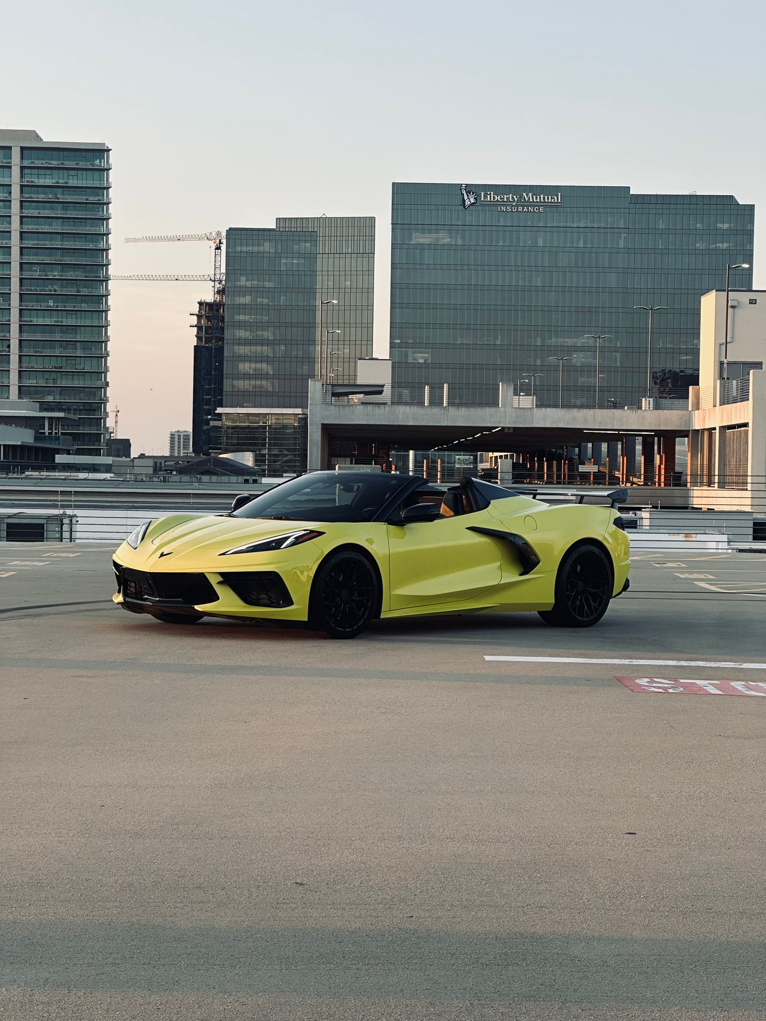 Corvette C8 Yellow