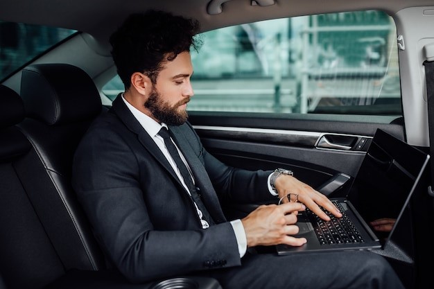 Chauffeur service for corporate events in Dallas, TX