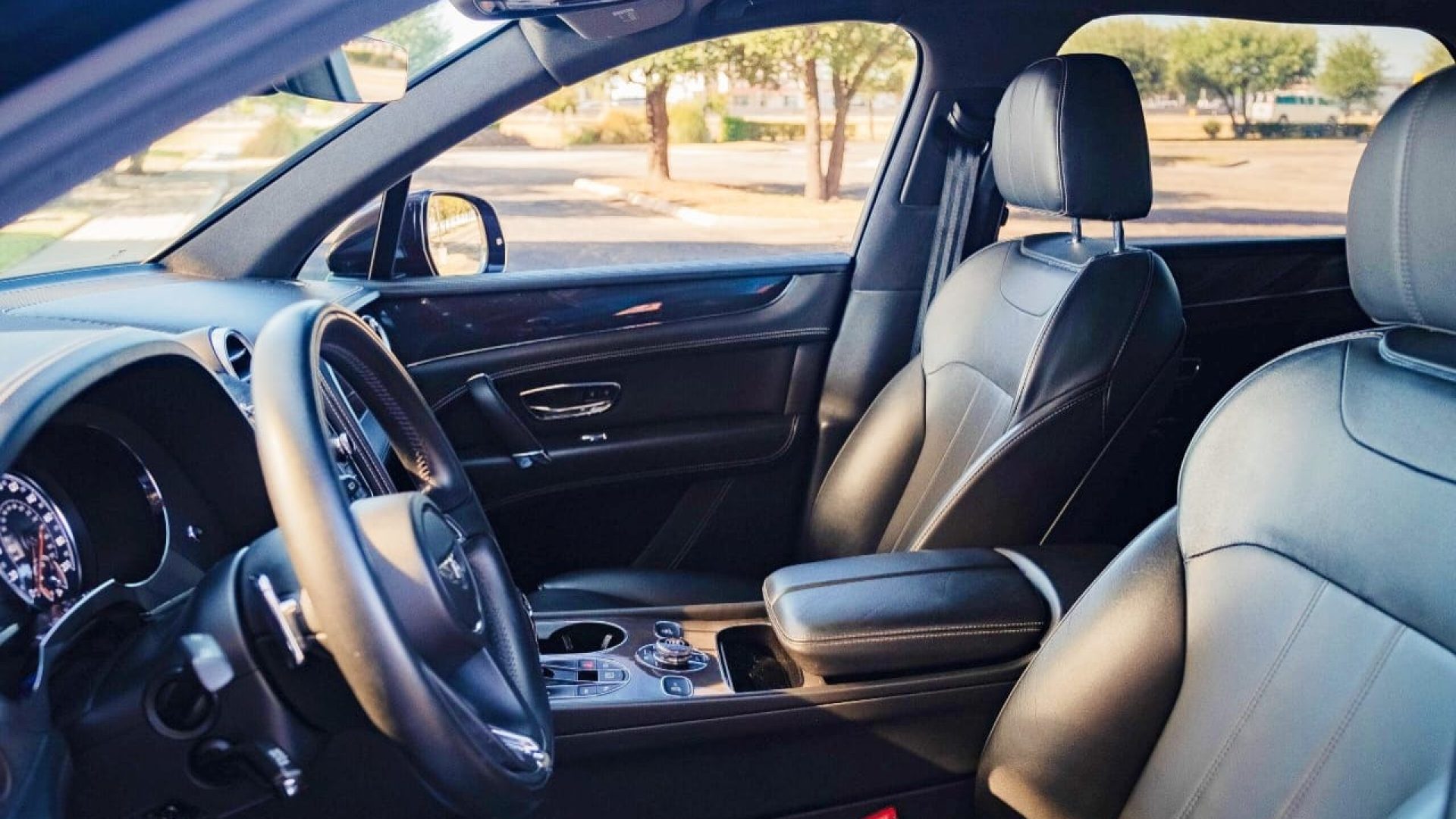 Bentley Bentayga Best Bentley Car Rental In Dallas