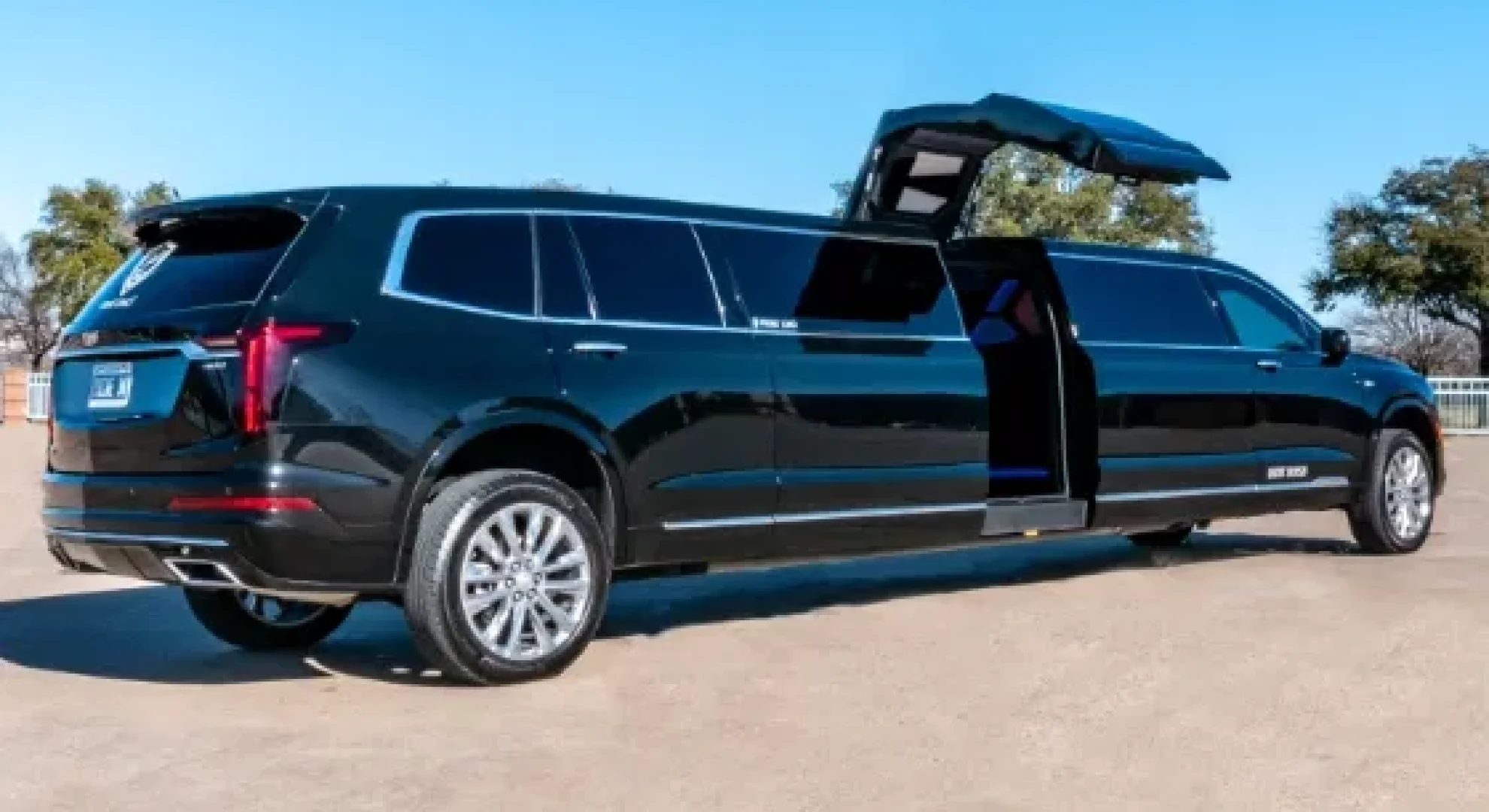 Cadillac XT6 Limo Rental Dallas for Weddings & Parties