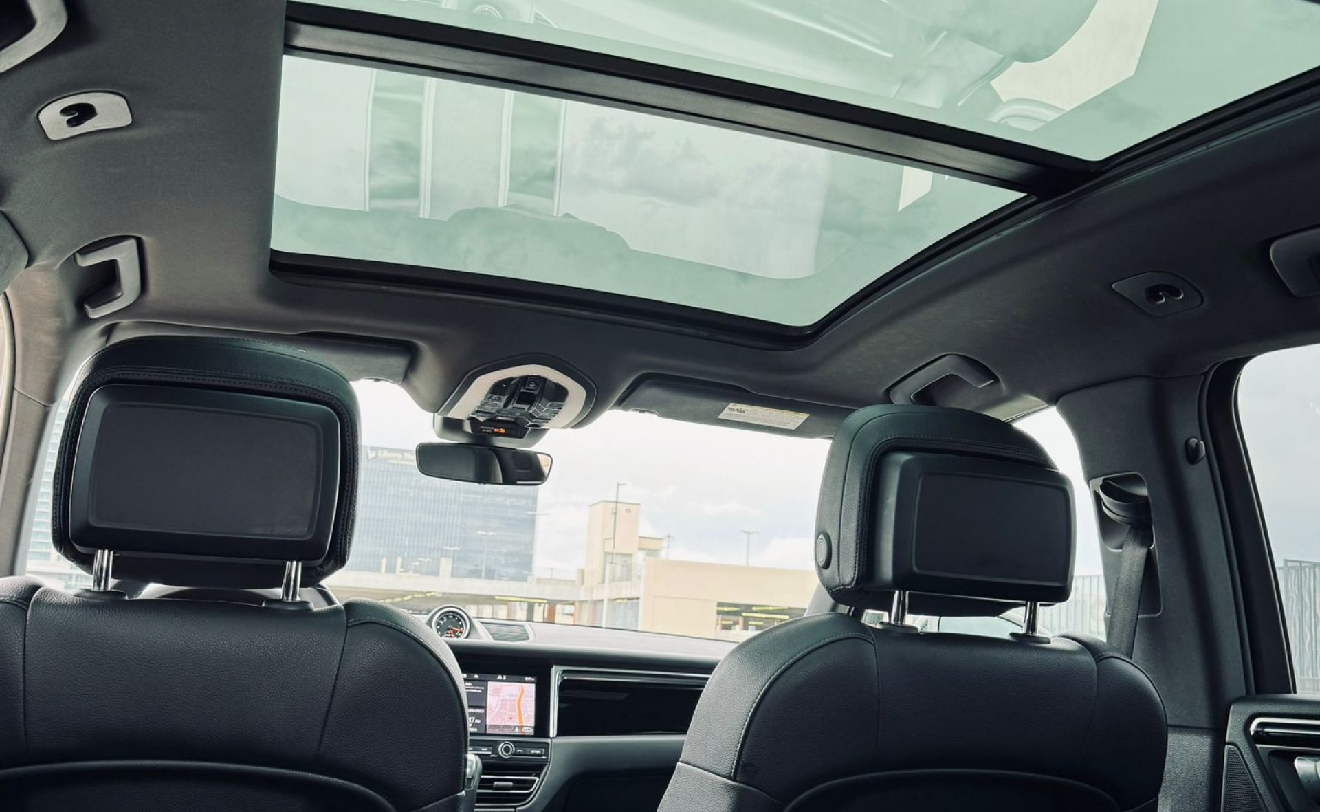 Porsche Macan My Legacy Rides